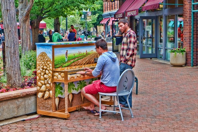 Old Town Piano Playing