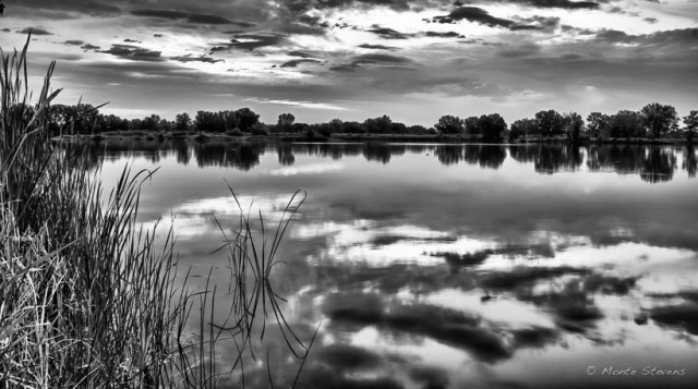 Sunrise at Arapahoe Bend