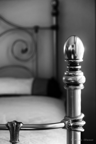 Bed Post