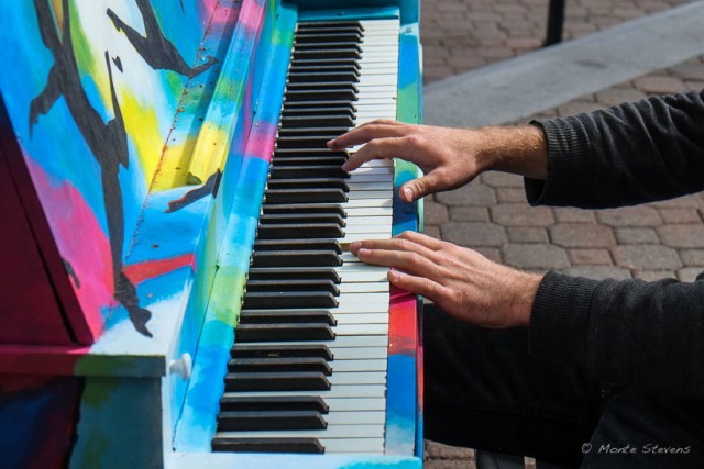 Street Musican in Old Town 